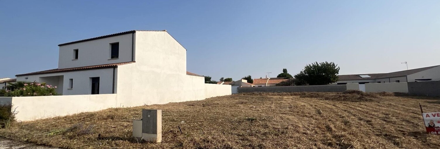 Terrain  876 m² à vendre à Saint-Rogatien (17220)
