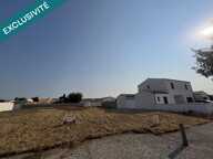 Terrain constructible sans vis à vis , au calme , très bon quartier . — photo 2