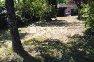 Terrain  73000 €