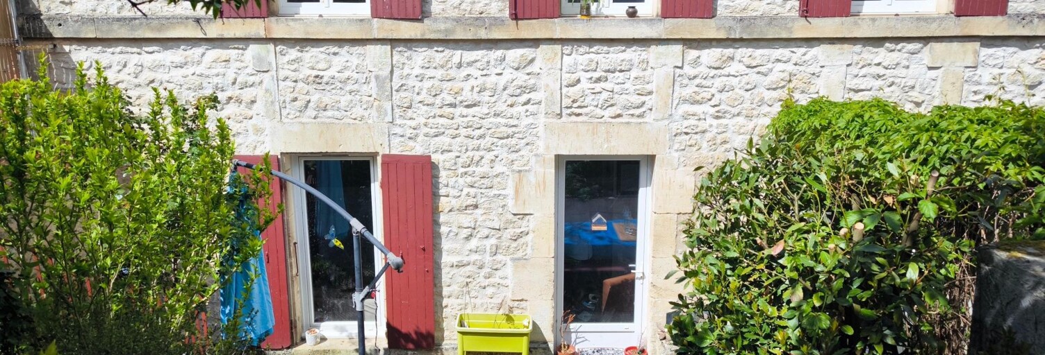 Maison 7 Pièces 170 m² à vendre à Saint-Jean-d'Angély (17400)