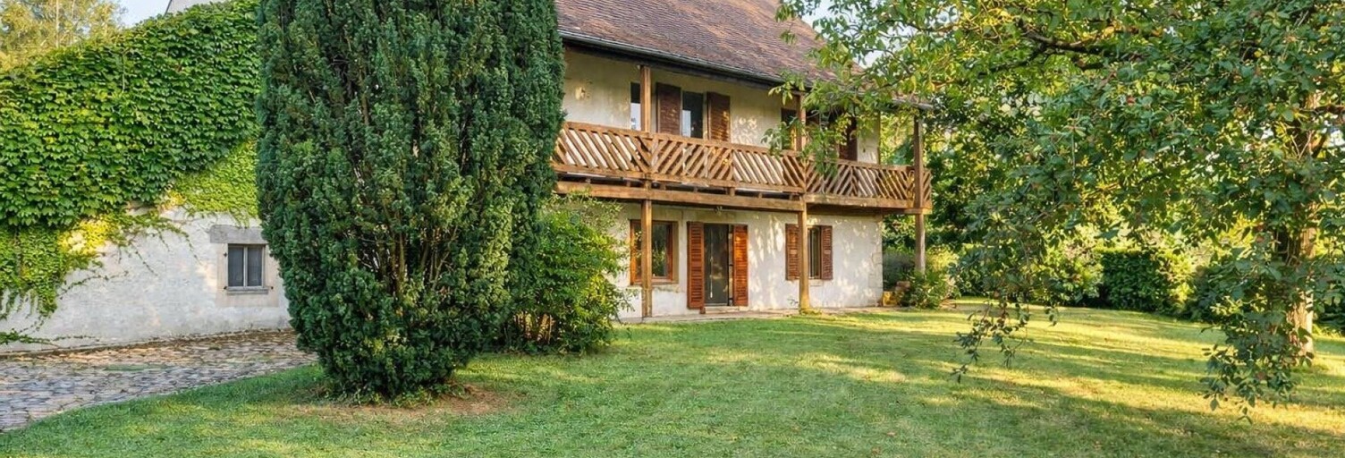 Maison 9 Pièces 270 m² à vendre à Crissey (39100)