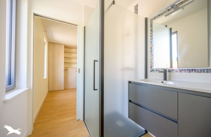 Contemporaine de 5 pièces principales — photo 5