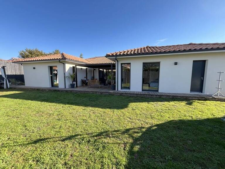 Contemporaine de 6 pièces principales — photo 1