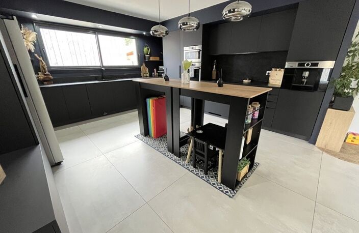 Contemporaine de 6 pièces principales — photo 4