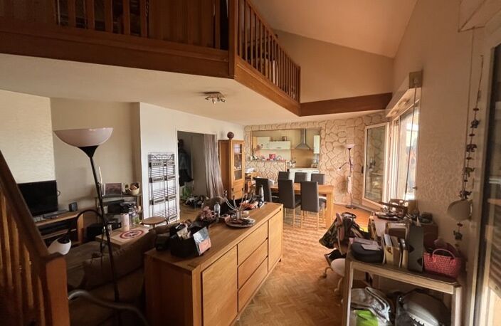Vente appartement 6 pièces 124 m² Lyon 8 (69008) — photo 2