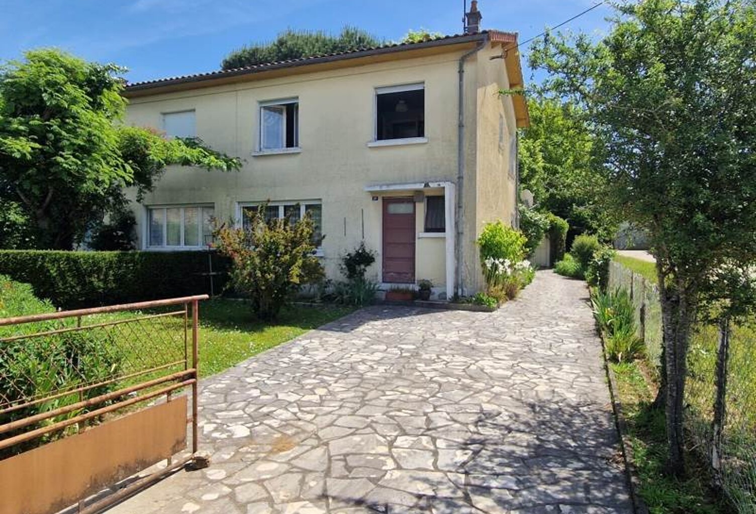 Maison de bourg de 5 pièces principales — photo 1