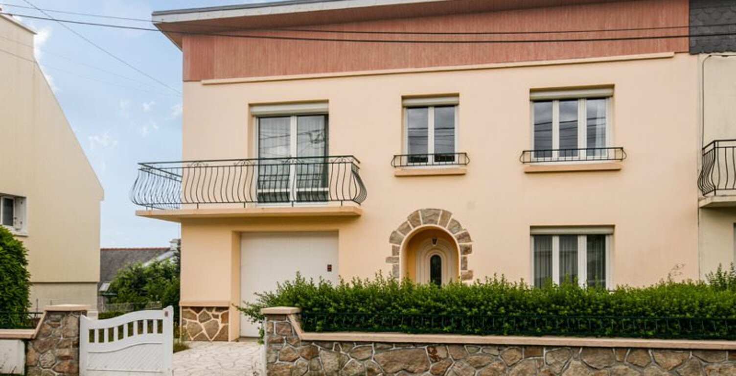 Maison de ville de 5 pièces principales — photo 1