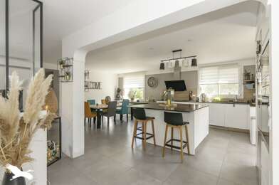 Maison 4 pièces 443020 €