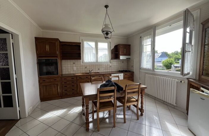 Vente maison 5 pièces 139 m² Spézet (29540) — photo 3