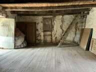 Maison en pierre de 1 pièces principales — photo 2