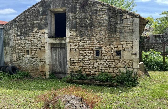 Maison en pierre de 1 pièces principales — photo 4