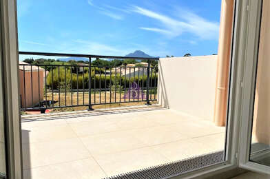 Appartement 3 pièces 1015 €