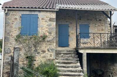Maison en pierre de 3 pièces principales — photo du bien