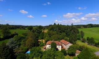 Maison 6 Pièces 350 m² à vendre à Lauresses (46210)