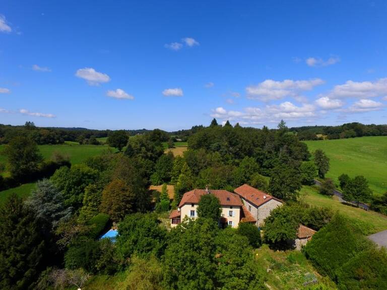 Maison 6 pièces 350 m² — photo 1
