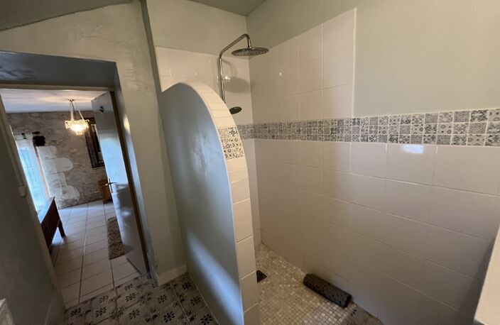 Maison en pierre de 5 pièces principales — photo 4