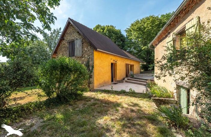 Maison en pierre de 8 pièces principales — photo 2