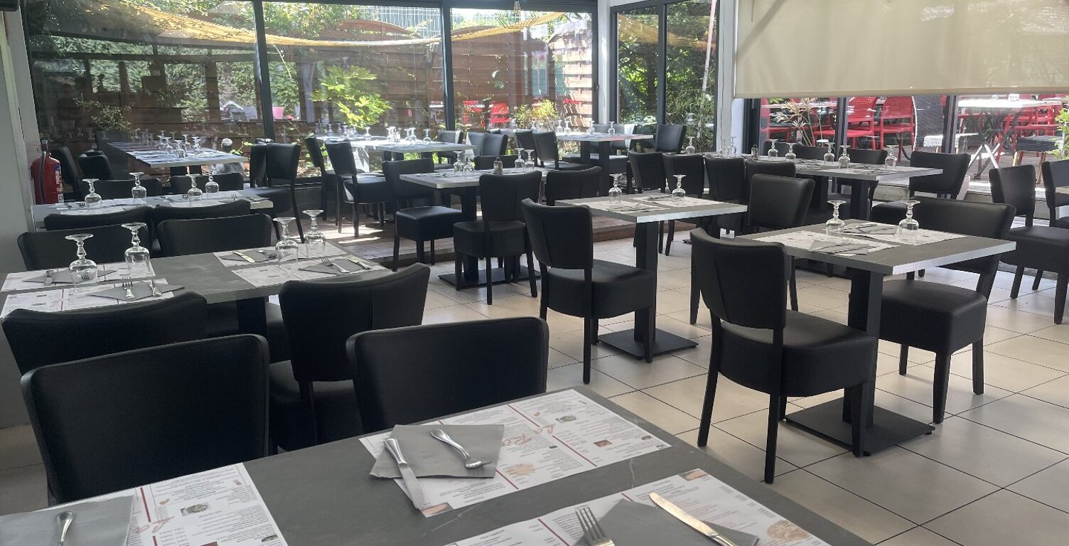 Restaurant — photo 1