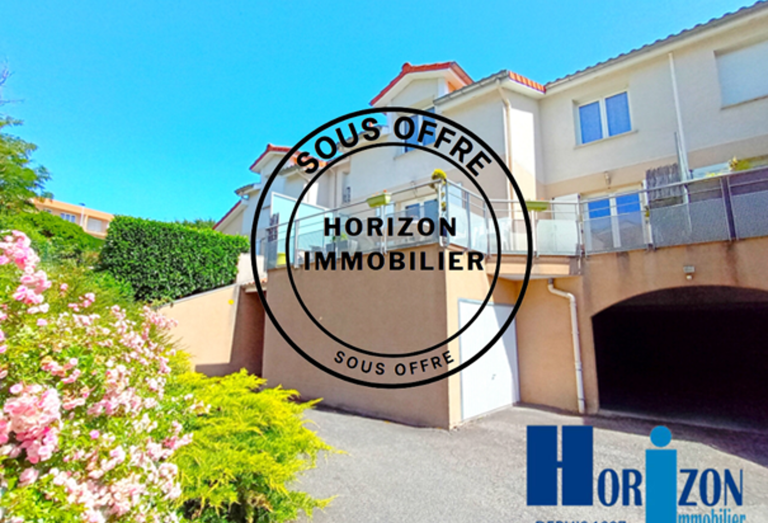 EXCLUSIVITE: ROCHE LA MOLIERE BEL APPARTEMENT DEUX CHAMBRES — photo 1