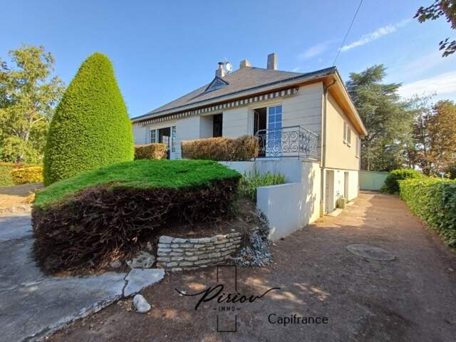 Maison familiale au coeur de Doué la Fontaine - Potentiel de 6 chambres — photo du bien