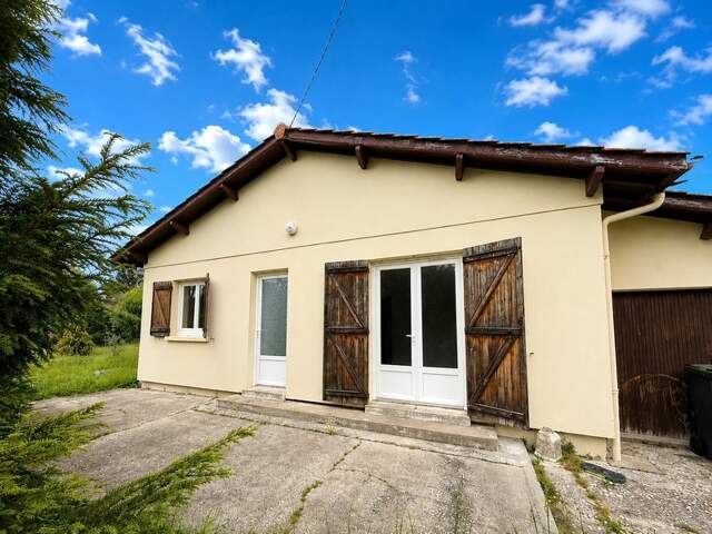 Maison à vendre 2 chambres sur terrain constructible  de 1200 m2 ( possibilité de seconde maison ) — photo du bien