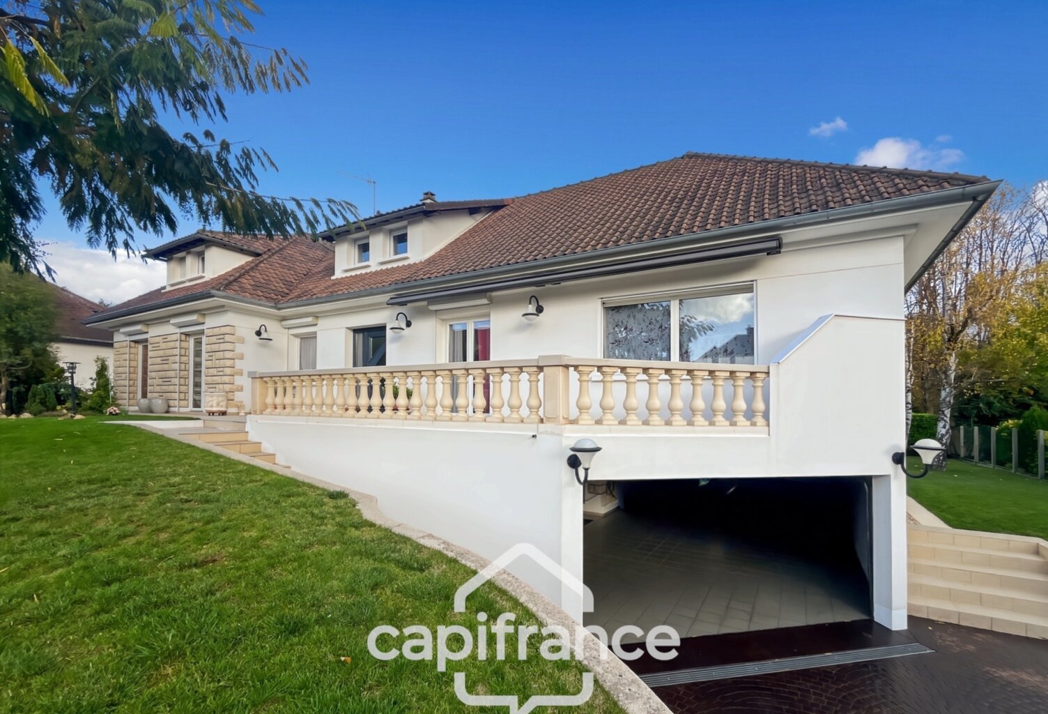 Secteur Golf d’Ormesson-sur-Marne, maison familiale 215 m², calme absolu, terrain 1 060 m² — photo 1