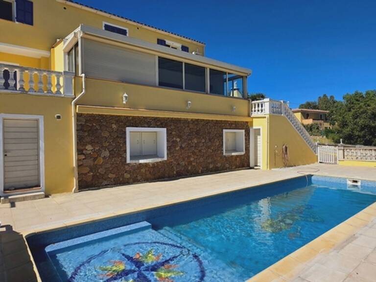 CALENZANA Maison à vendre 305 m² terrain de 5600 m² - Piscine - vue sur Calvi — photo 1