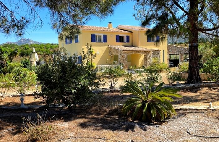 CALENZANA Maison à vendre 305 m² terrain de 5600 m² - Piscine - vue sur Calvi — photo 3