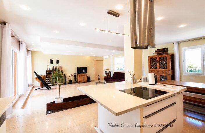 Maison à vendre 6 pièces JUVIGNAC (34)-170m2-3 chambres-Studio-Piscine-Terrain 850m2-Sous-sol-Double Garage — photo 2