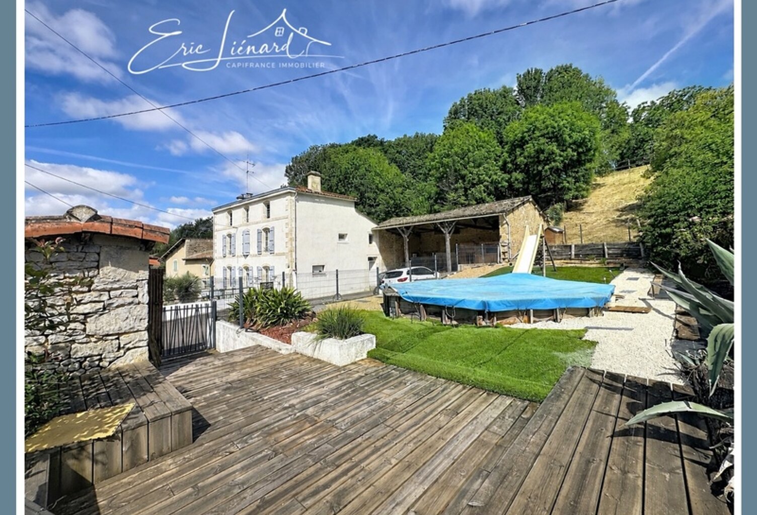 Maison à vendre 8 pièces NANTEUIL (79) — photo 1