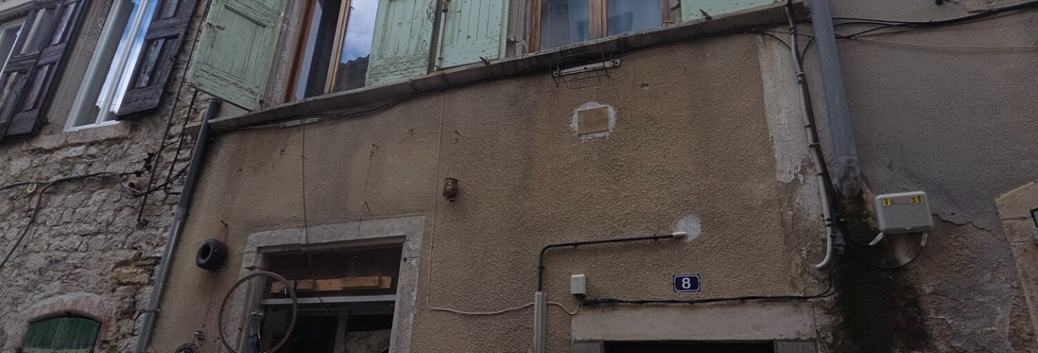 Immeuble  98 m² à vendre à Saint-Hippolyte-du-Fort (30170)