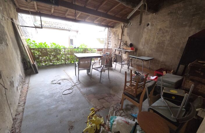 SAINT HIPPOLYTE DU FORT (30) secteur écu de France, idéal investisseur immeuble de rapport d'environ 98m² habitable composé de 2 appartements et d'un studio rentabilité de 11.8% brut — photo 5