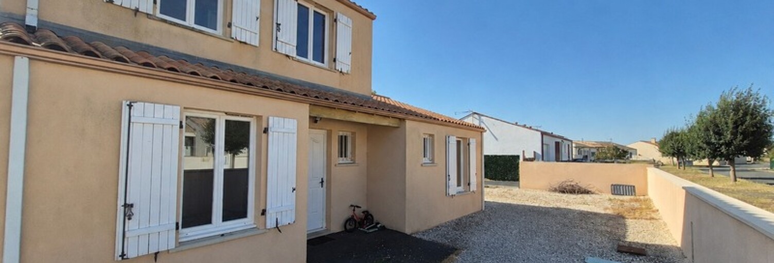 Maison 5 Pièces 114 m² à vendre à Lussant (17430)