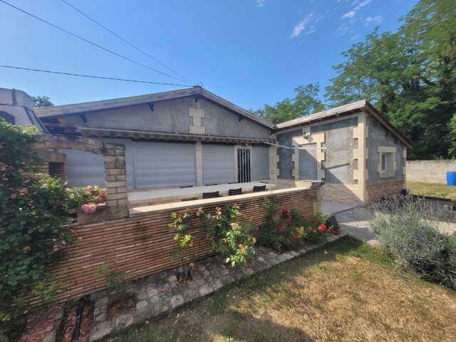 Maison à vendre 140 M2 sur terrain de 769 m2 — photo du bien