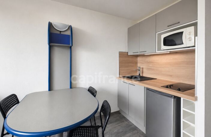 Studio lumineux 4 couchages avec terrasse et vue Canigou – Résidence en bord de mer avec piscine — photo 2