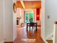Maison 172 m² habitables, 187 m² au sol, sur un terrain arboré de 1 395 m² en Zone U — photo 2