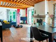 Maison 172 m² habitables, 187 m² au sol, sur un terrain arboré de 1 395 m² en Zone U — photo 3