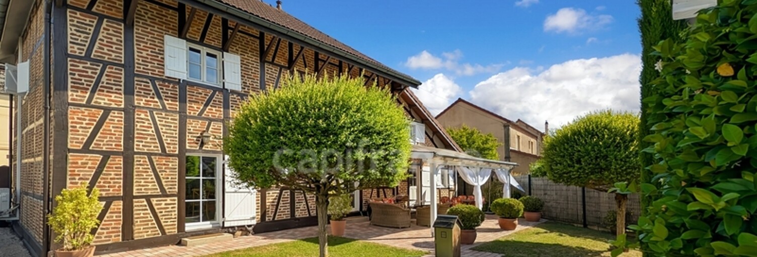 Maison 8 Pièces 185 m² à vendre à Saint-Germain-du-Bois (71330)