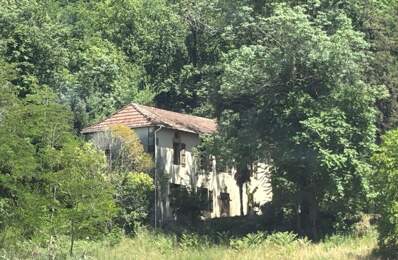 MARCIAC(32): cachée, au bout d'un chemin privé, PROPRIETE sur 2ha, anciens Bains avec sa source encore présente, dépendance, authenticité assurée ! — photo du bien