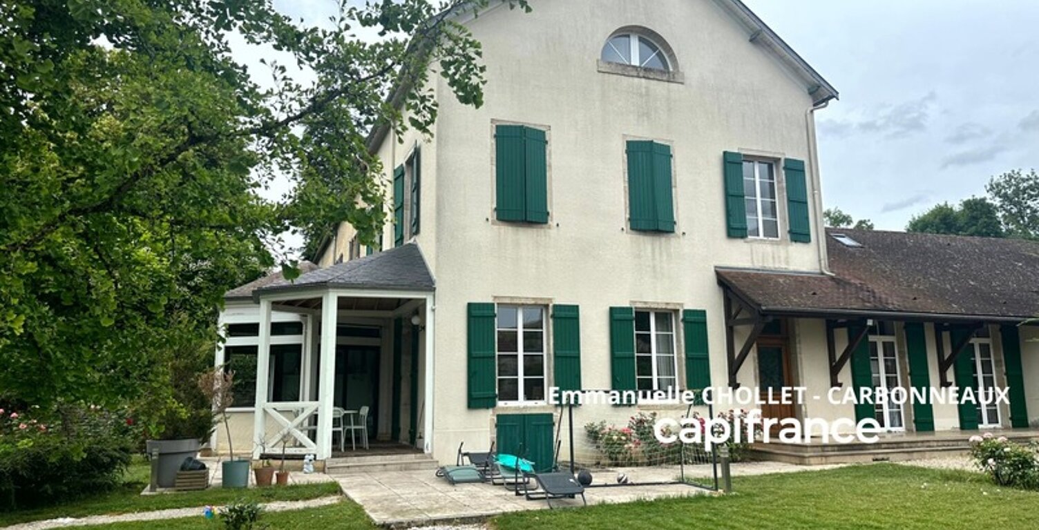 ELEGANTE PROPRIETE AVEC PISCINE, GÎTE INDÉPENDANT ET ESPACE PROFESSIONNEL – POUILLY-EN-AUXOIS CENTRE — photo 1