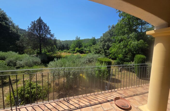 Cendras (30) secteur les Bedos à moins de 10 minutes d'ales, très belle villa 2005 d'environ 130m² sur un terrain clos et arboré de 902 m² — photo 3