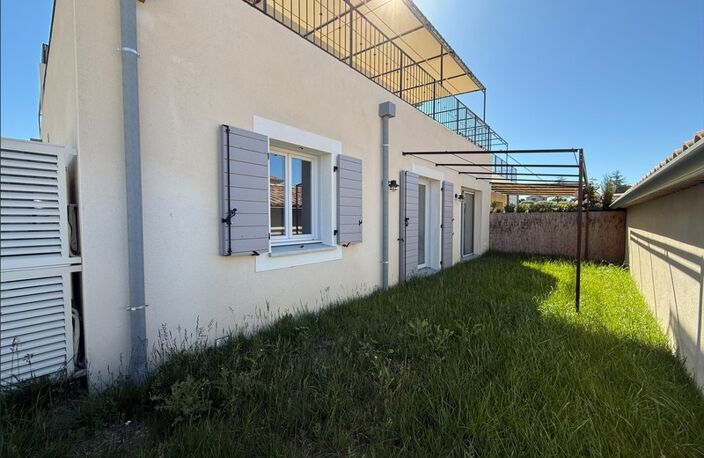 Appartement neuf à vendre 3 pièces  69,90 m2 jardin (84) LOURMARIN — photo 2