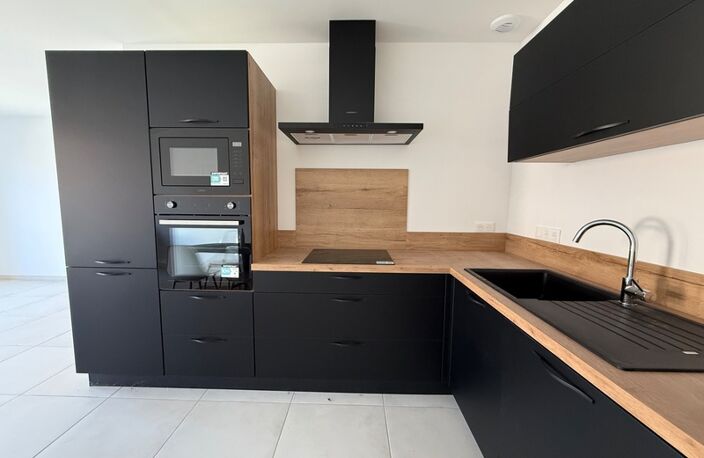 Appartement neuf à vendre 3 pièces  69,90 m2 jardin (84) LOURMARIN — photo 3