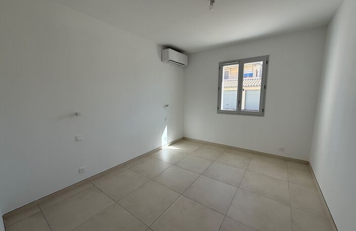 Appartement neuf à vendre 3 pièces  63,70 m2 jardin LOURMARIN (84) — photo 4