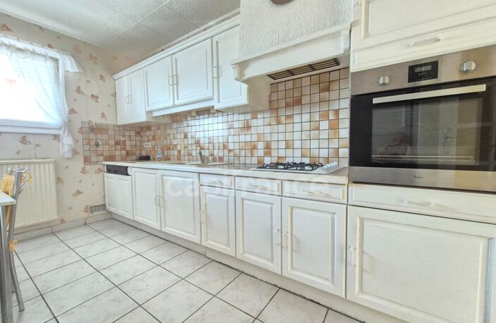 Appartement à vendre 4 pièces ROYAN (17) Loggia - Cave - Parking - Ascenseur — photo 4