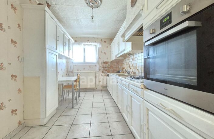 Appartement à vendre 4 pièces ROYAN (17) Loggia - Cave - Parking - Ascenseur — photo 5