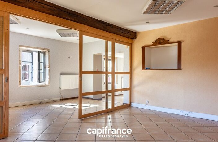 69910 Villié-Morgon Local Commercial Rue Pasteur — photo 2