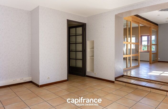 69910 Villié-Morgon Local Commercial Rue Pasteur — photo 5