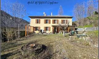Maison 7 Pièces 194 m² à vendre à L'Argentière-la-Bessée (05120)