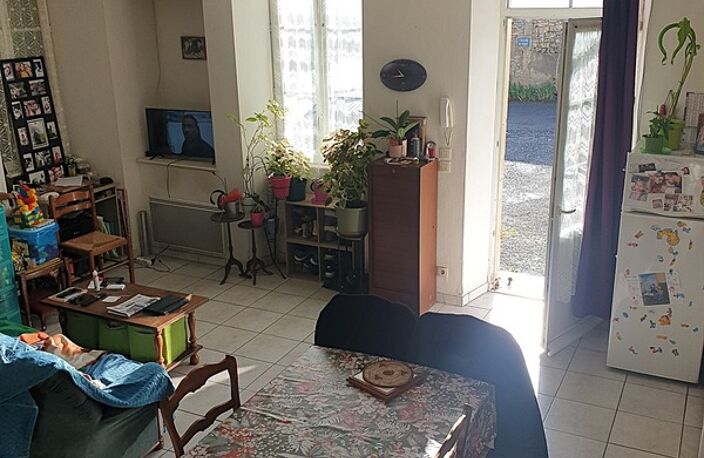 Appartement 85 m² à vendre 3 pièces BURIE (17) — photo 3